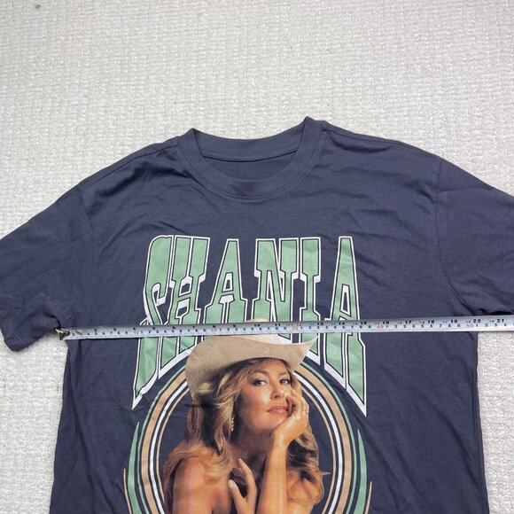 NEW Shania Twain The Woman In Me T-Shirt Women’s Sz XS Country Music Graphic Tee - Picture 8 of 15